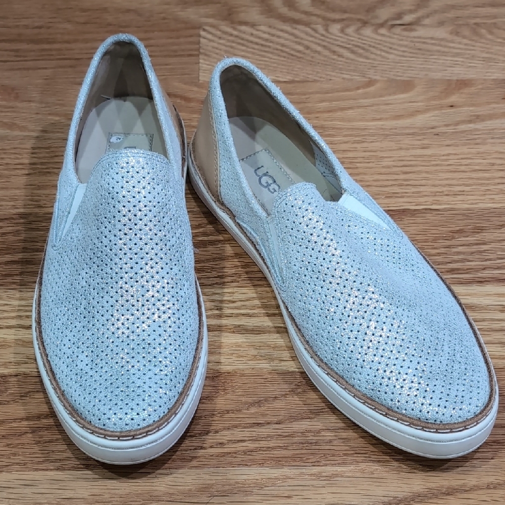 UGG Adley Sneaker